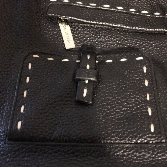 BCBG MaxAzaria black Shoulder Bag - Picture 7 of 10